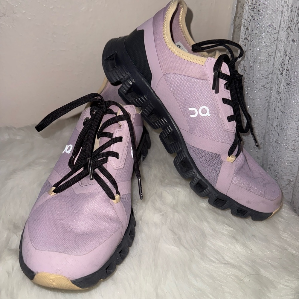 On Running Women's Lavender and Black Sneakers